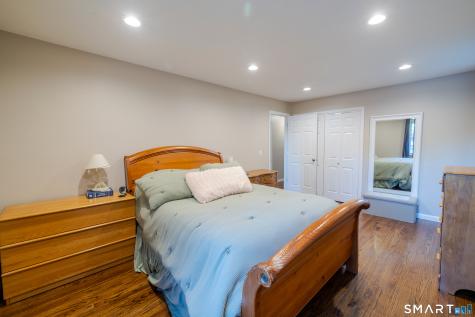 23 Oakwood Drive Ledyard CT 06335