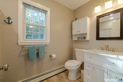 23 Oakwood Drive Ledyard CT 06335