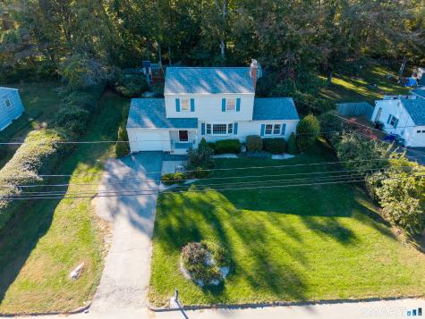 23 Oakwood Drive Ledyard CT 06335