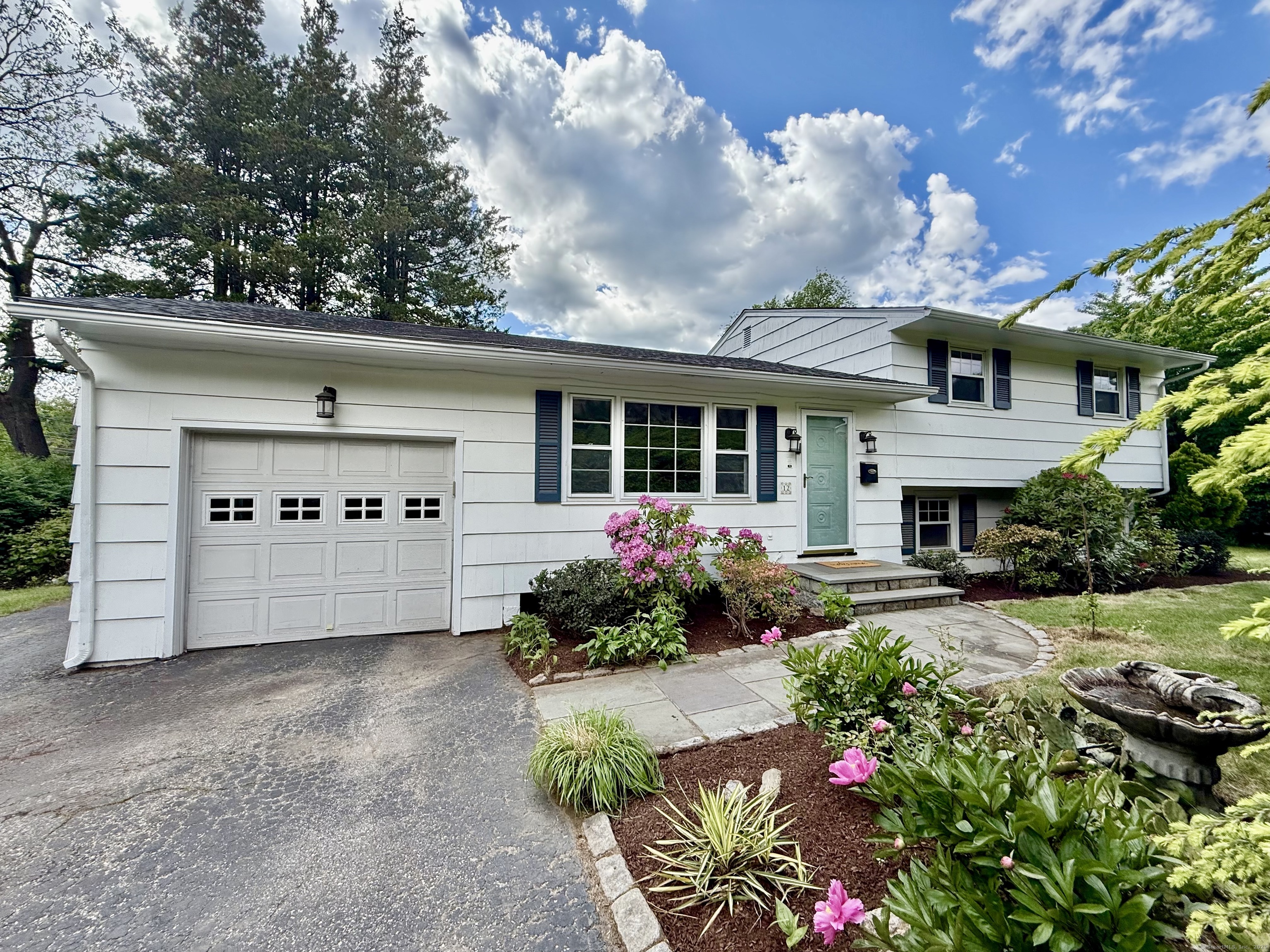 12 Sugar Plum Lane Fairfield CT 06824