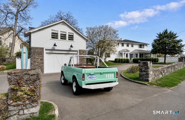 13 Edgehill Drive Darien CT 06820