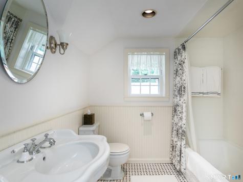 42 Couch Road Washington CT 06777