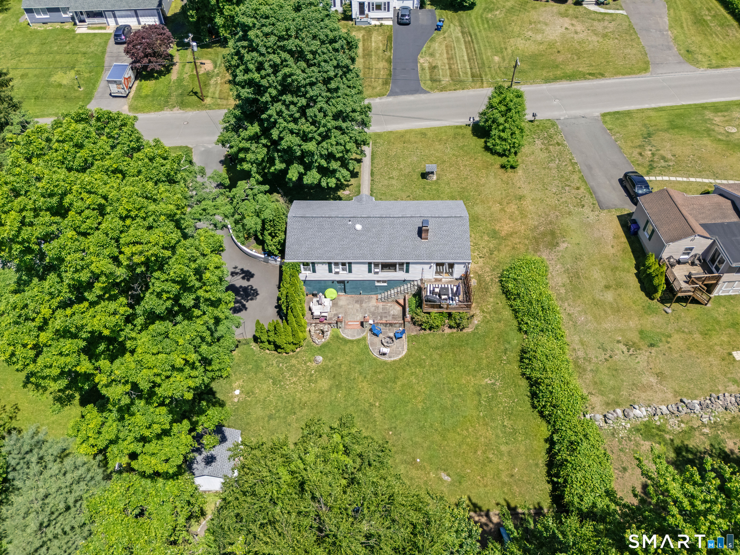 16 Westview Drive Bethel CT 06801