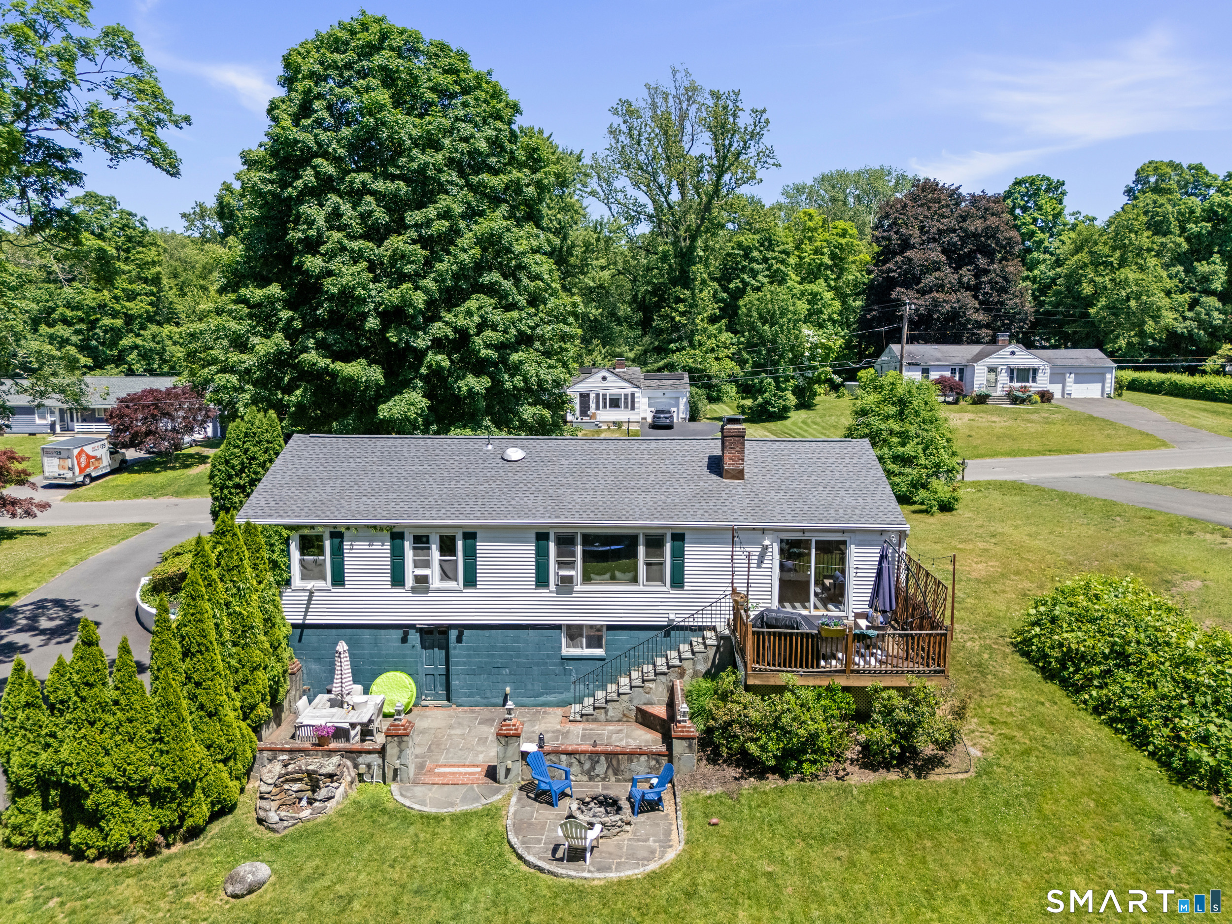 16 Westview Drive Bethel CT 06801