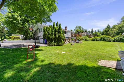 16 Westview Drive Bethel CT 06801