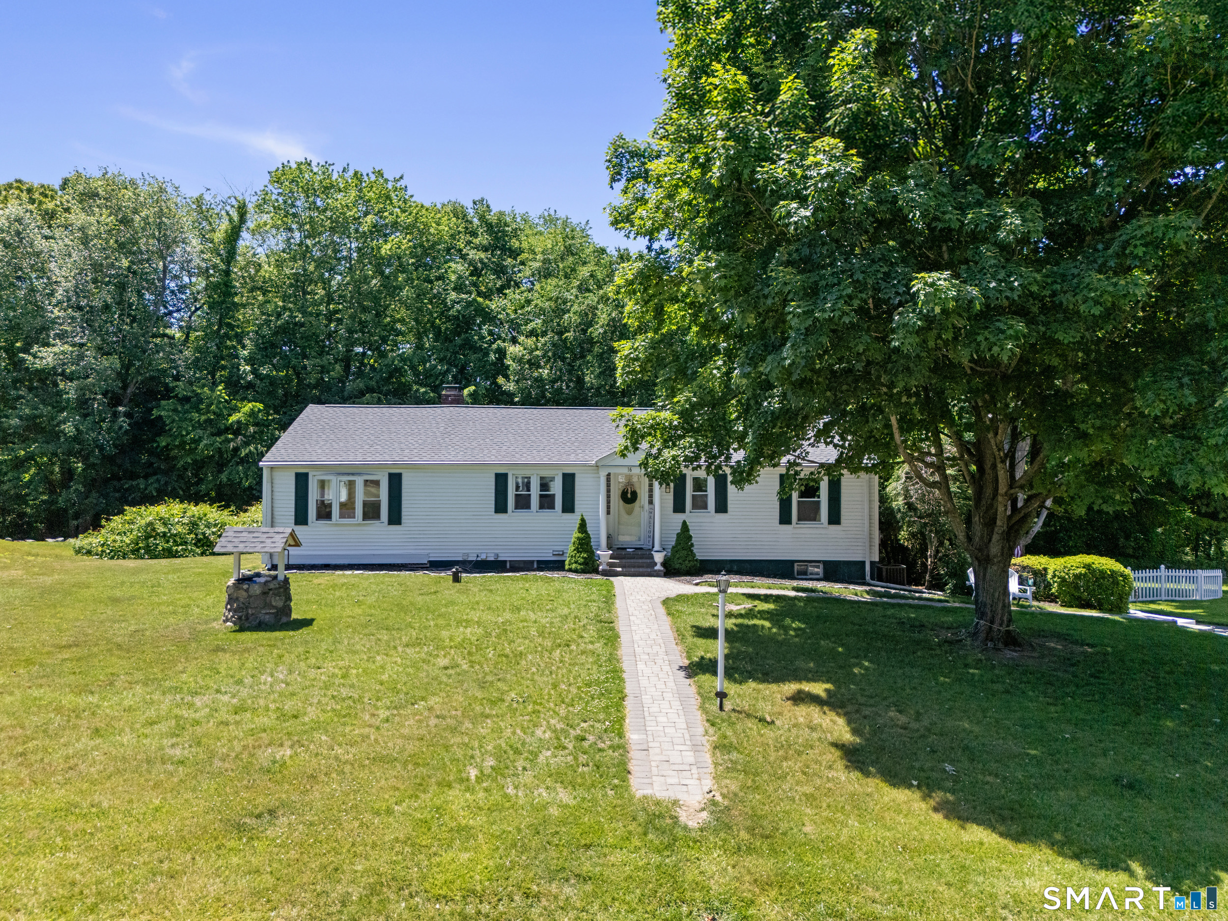 16 Westview Drive Bethel CT 06801