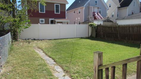 604 William Street Bridgeport CT 06608