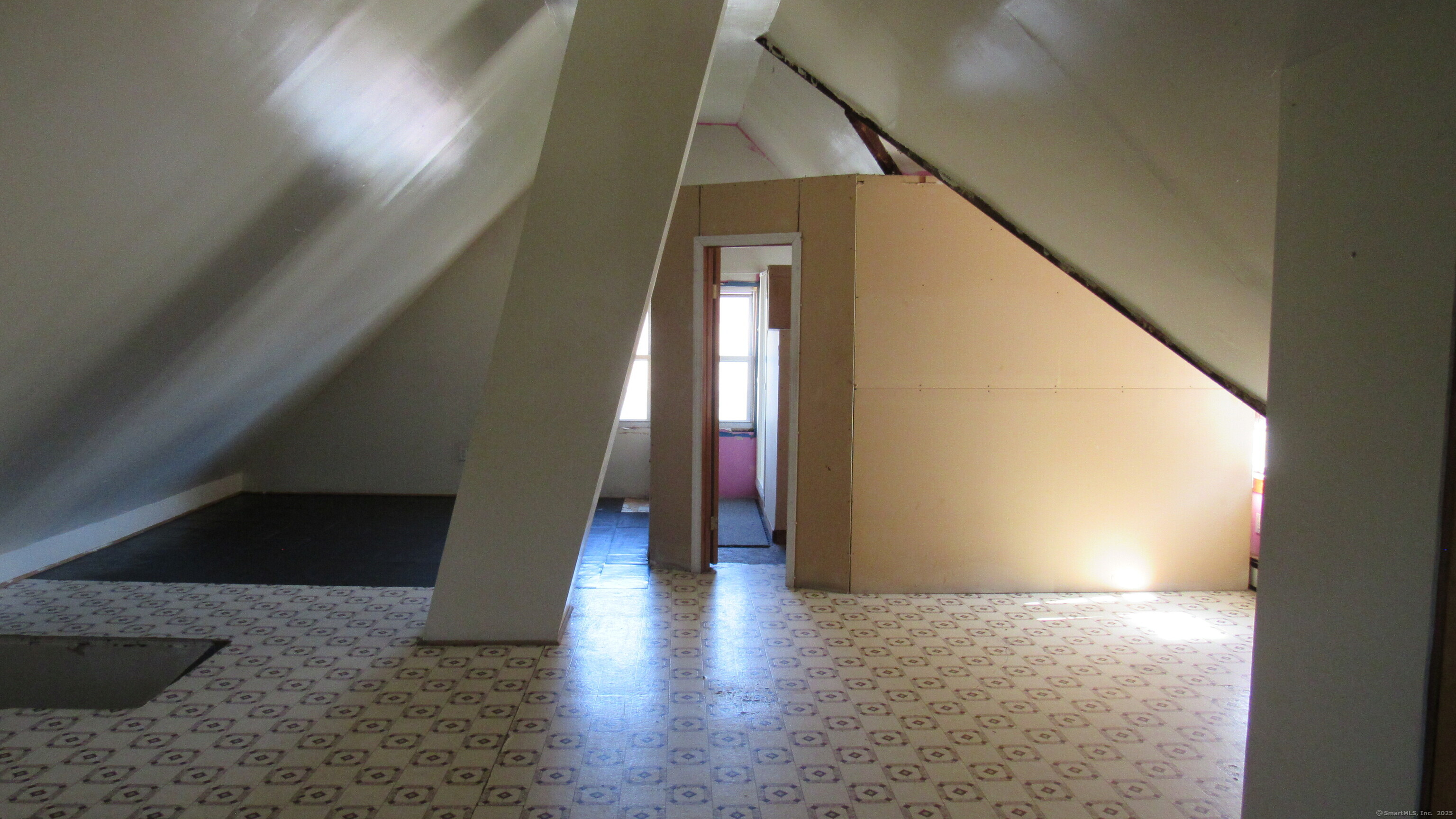 604 William Street Bridgeport CT 06608