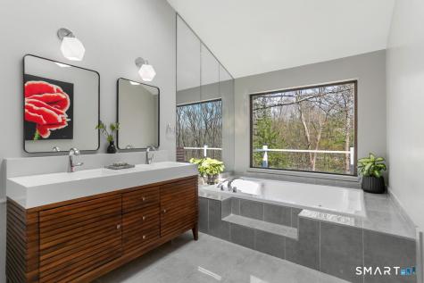 14 White Oak Lane Weston CT 06883