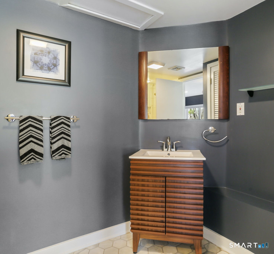 14 White Oak Lane Weston CT 06883