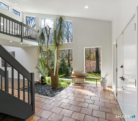 14 White Oak Lane Weston CT 06883