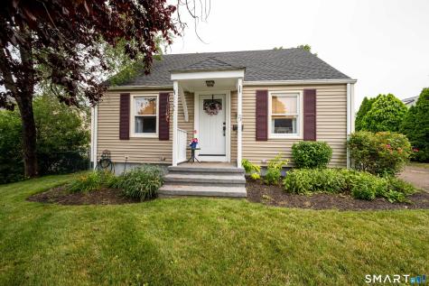 73 Clark Avenue East Haven CT 06512
