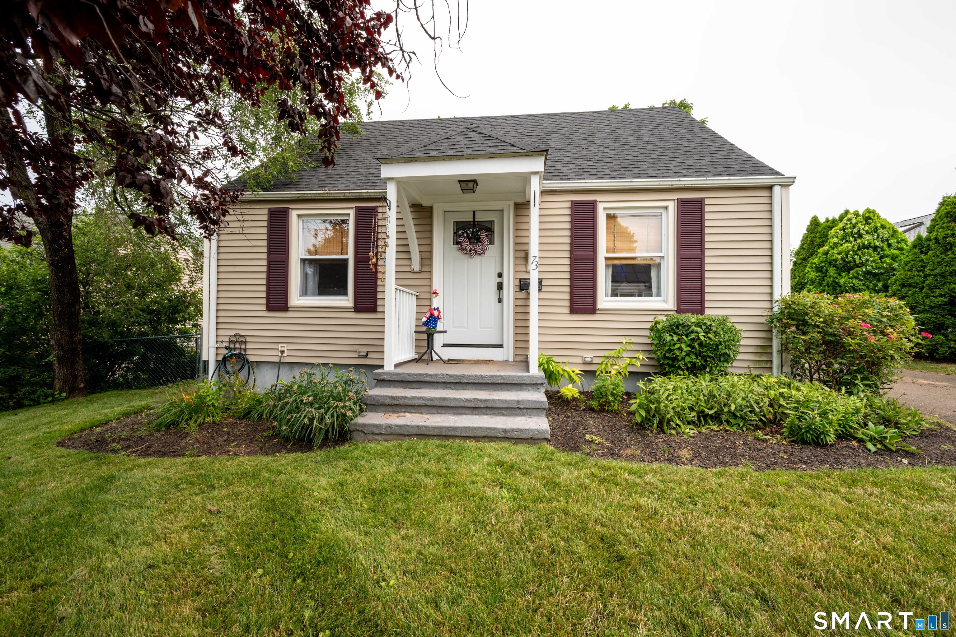 73 Clark Avenue East Haven CT 06512