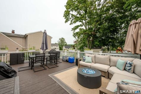 73 Clark Avenue East Haven CT 06512