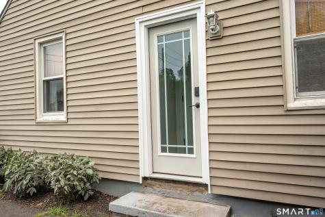 73 Clark Avenue East Haven CT 06512