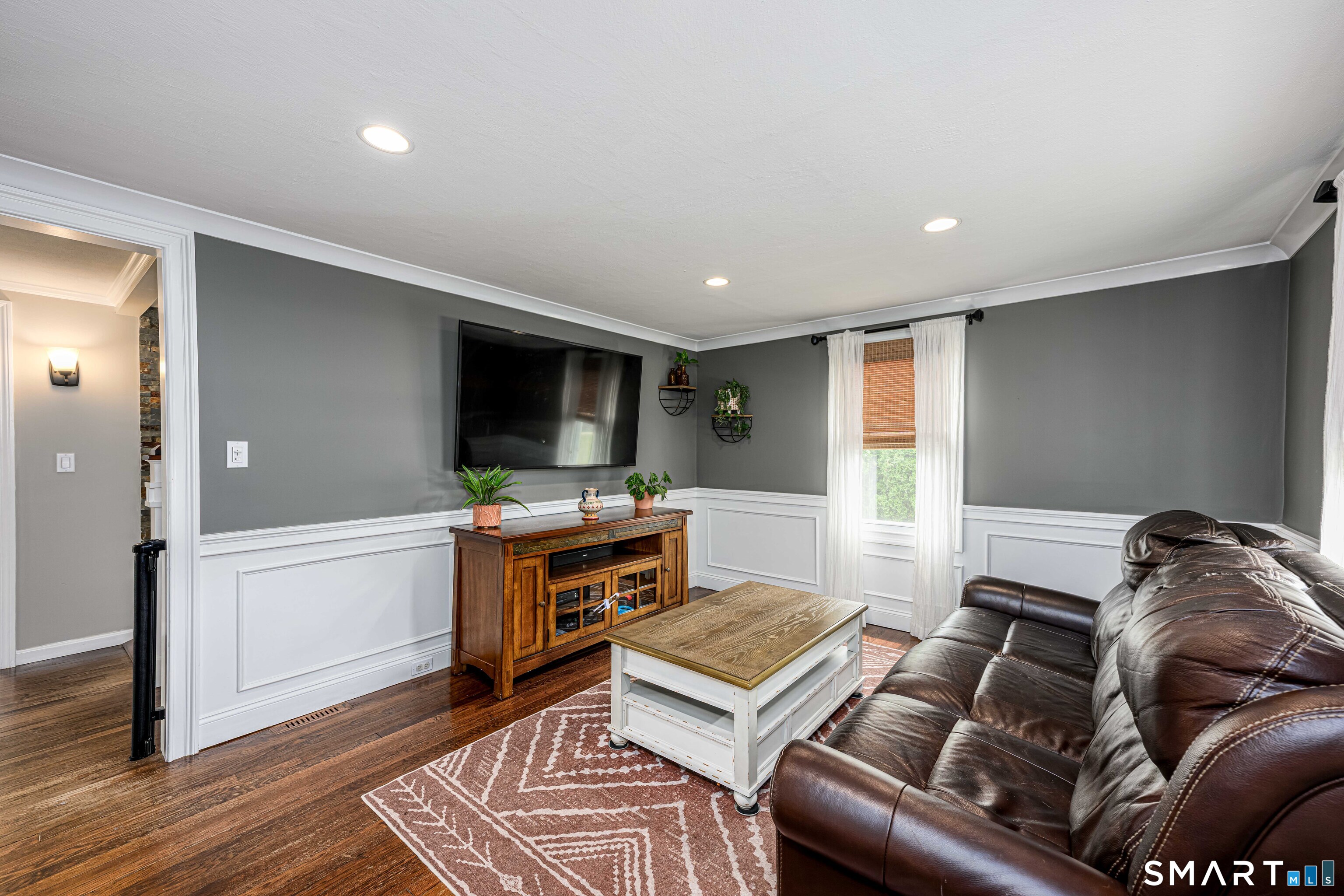 73 Clark Avenue East Haven CT 06512