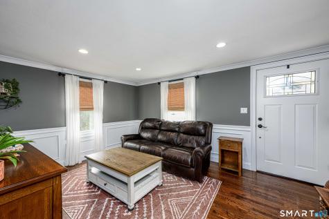 73 Clark Avenue East Haven CT 06512