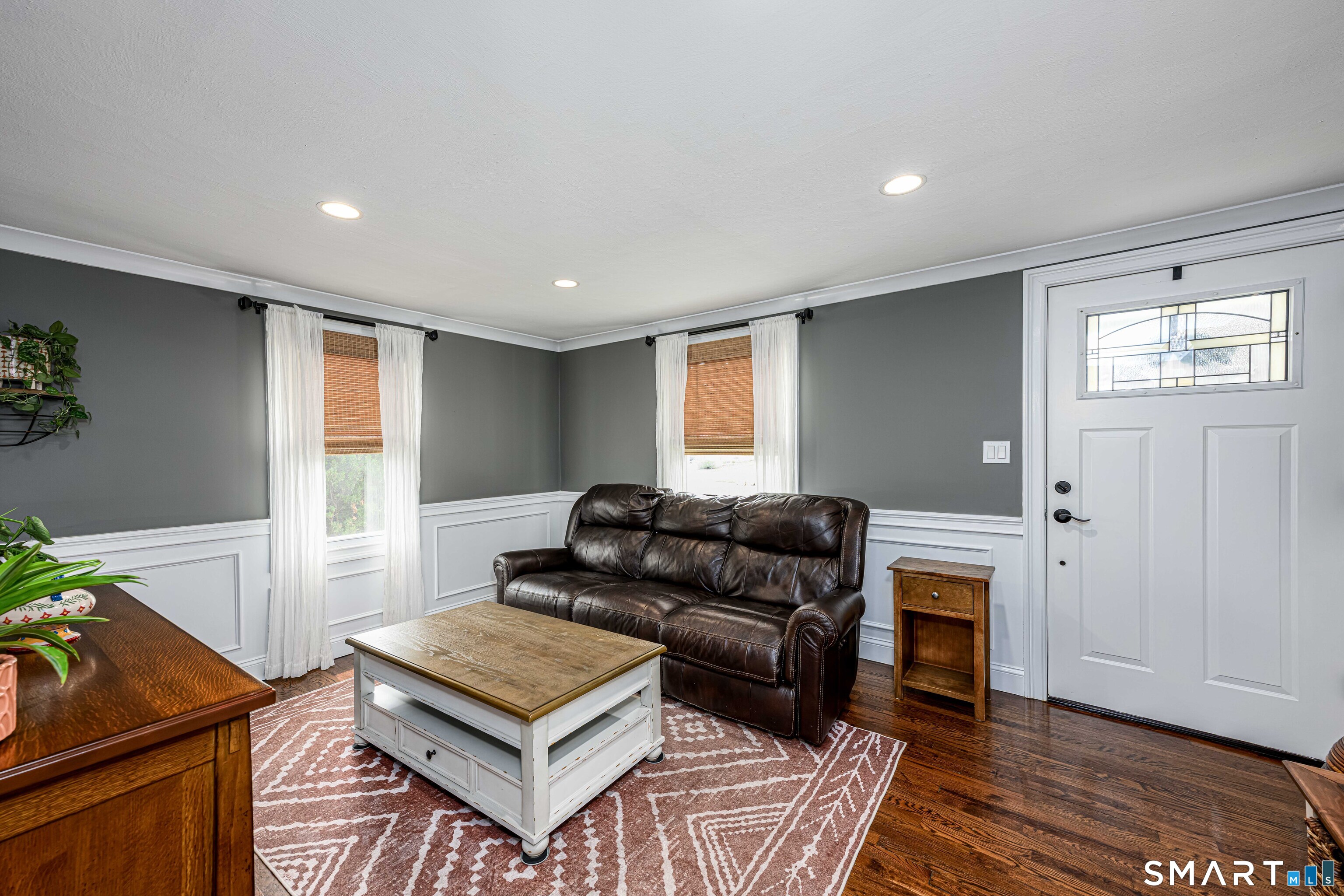 73 Clark Avenue East Haven CT 06512
