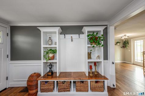 73 Clark Avenue East Haven CT 06512