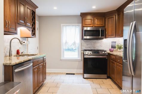 23 Glendale Avenue Berlin CT 06037