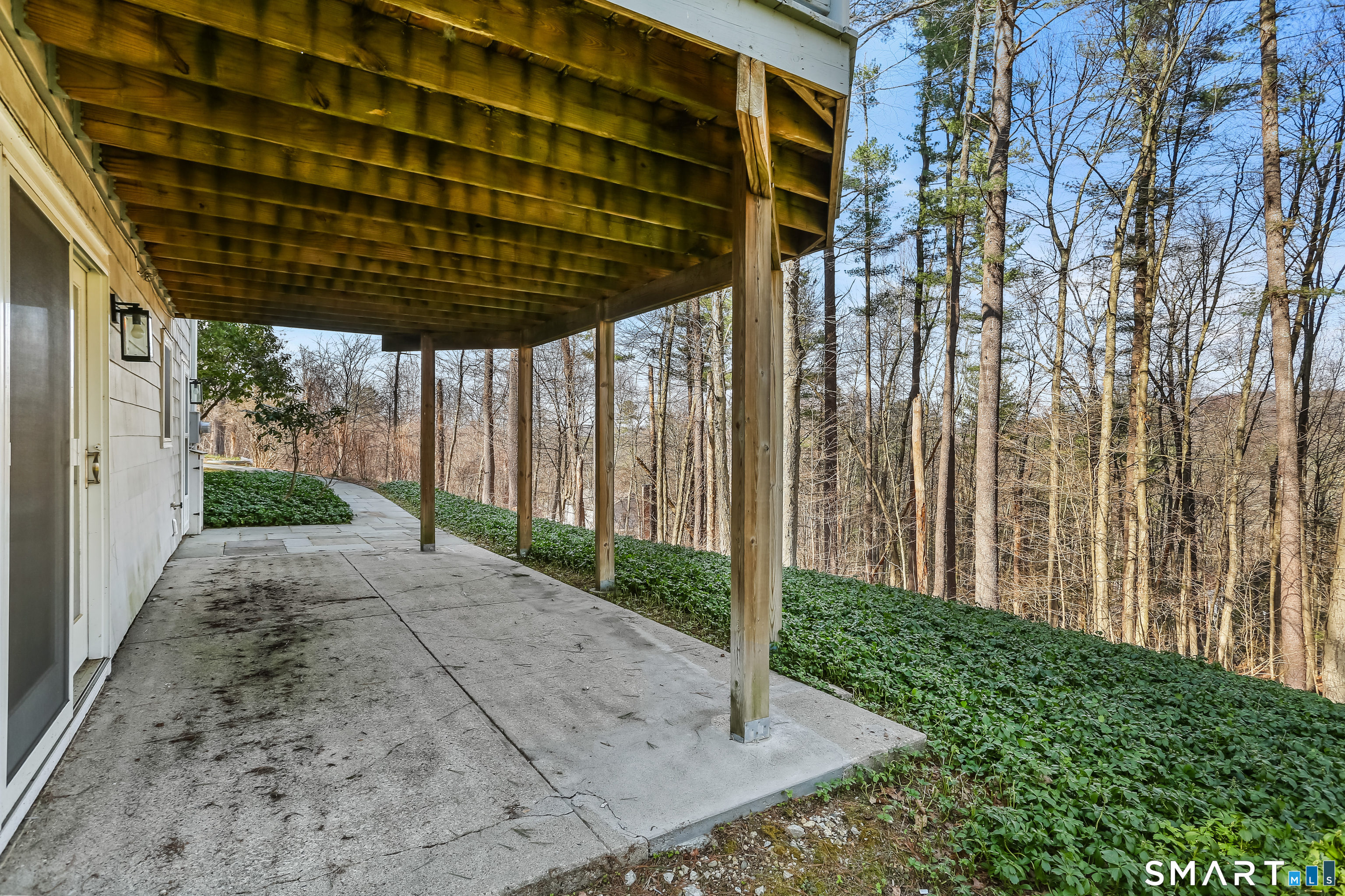 268 Umpawaug Road Redding CT 06896