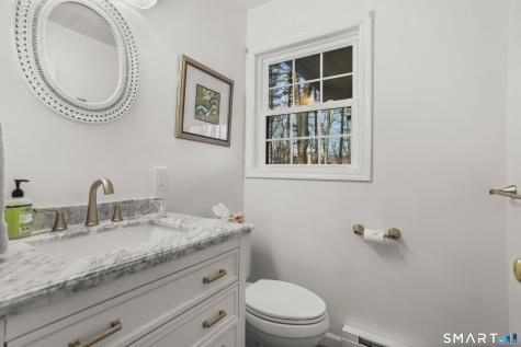 268 Umpawaug Road Redding CT 06896