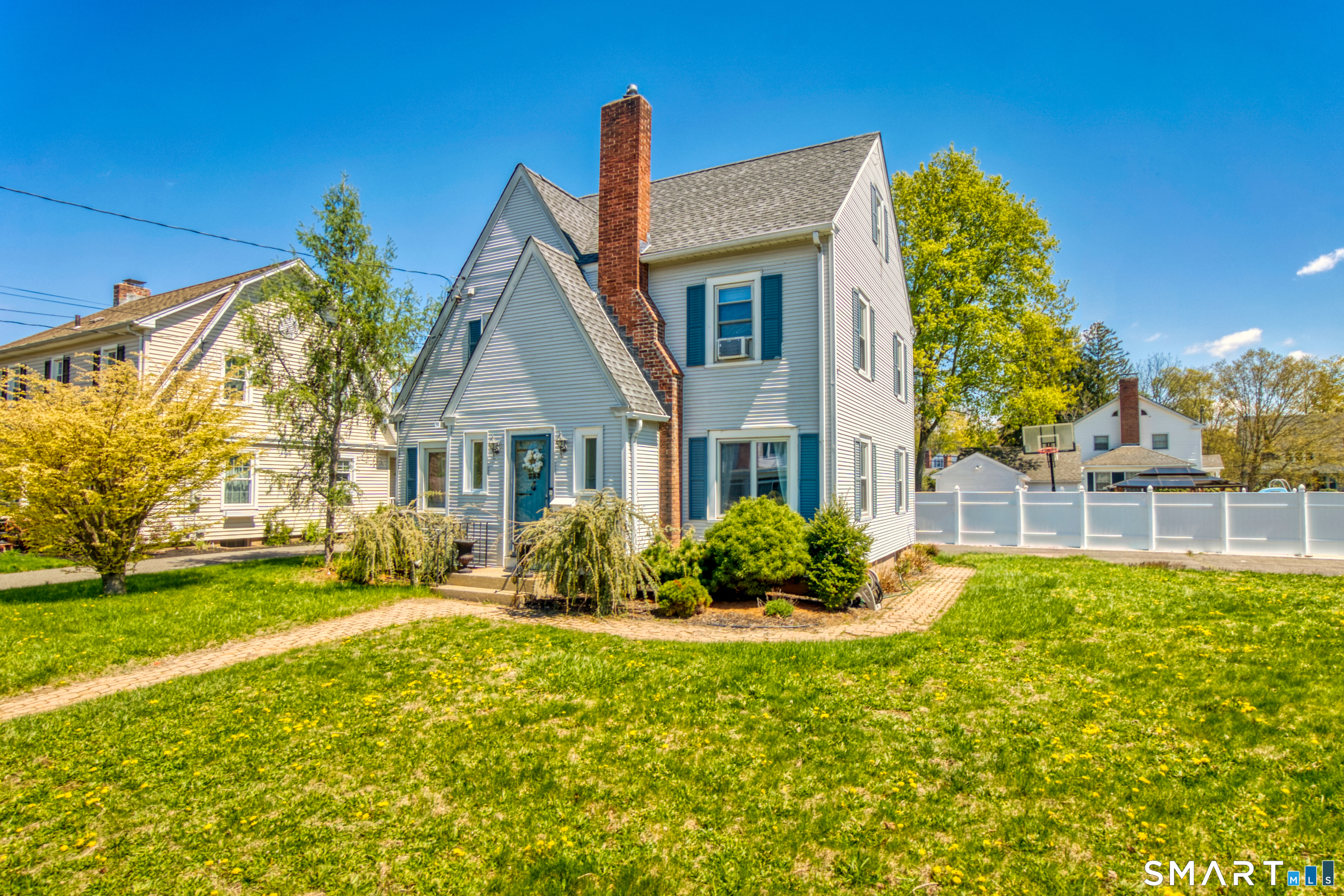 21 Lancaster Road Manchester CT 06040