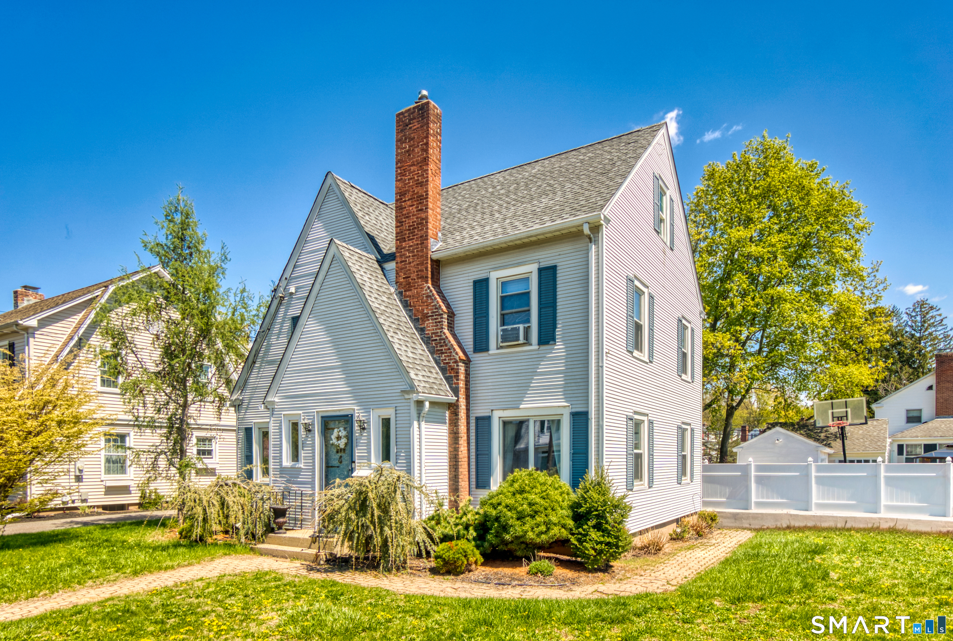 21 Lancaster Road Manchester CT 06040
