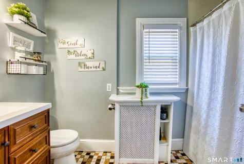21 Lancaster Road Manchester CT 06040