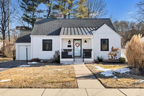 46 Farnham Road West Hartford CT 06119