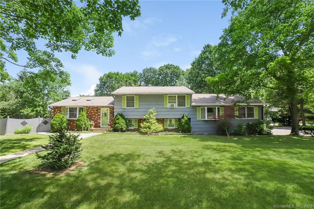 15 Mulberry Lane Wolcott CT 06716