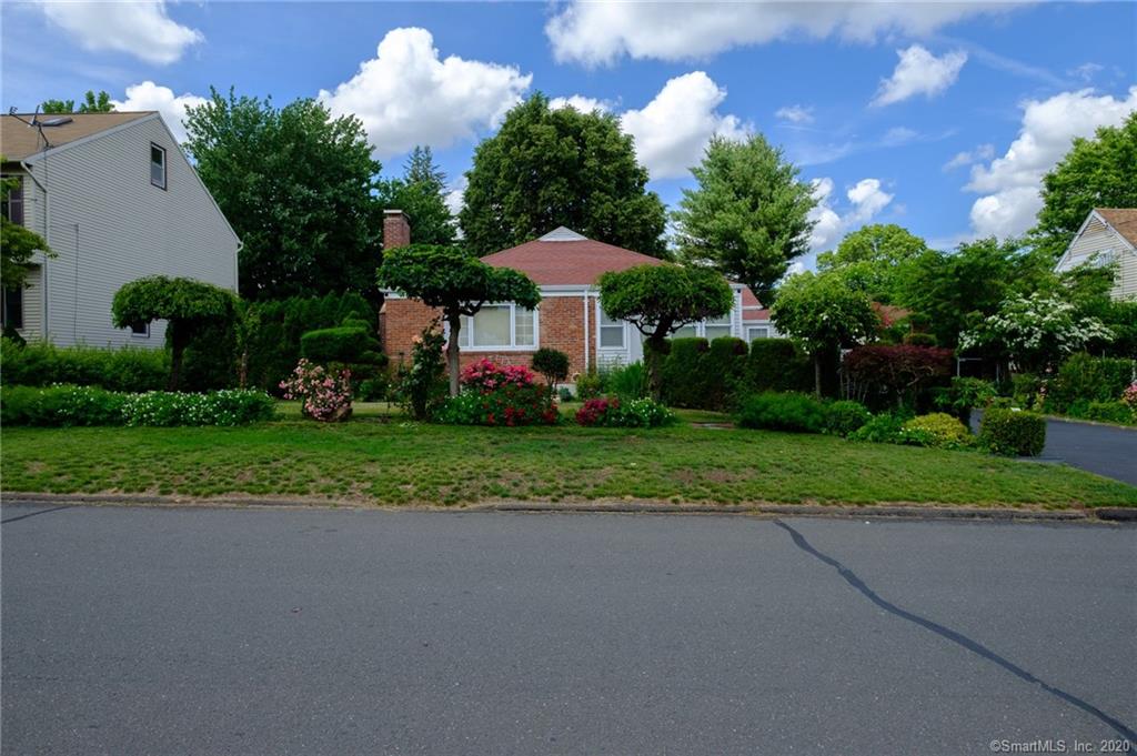 83 Oxford Street Wethersfield CT 06109