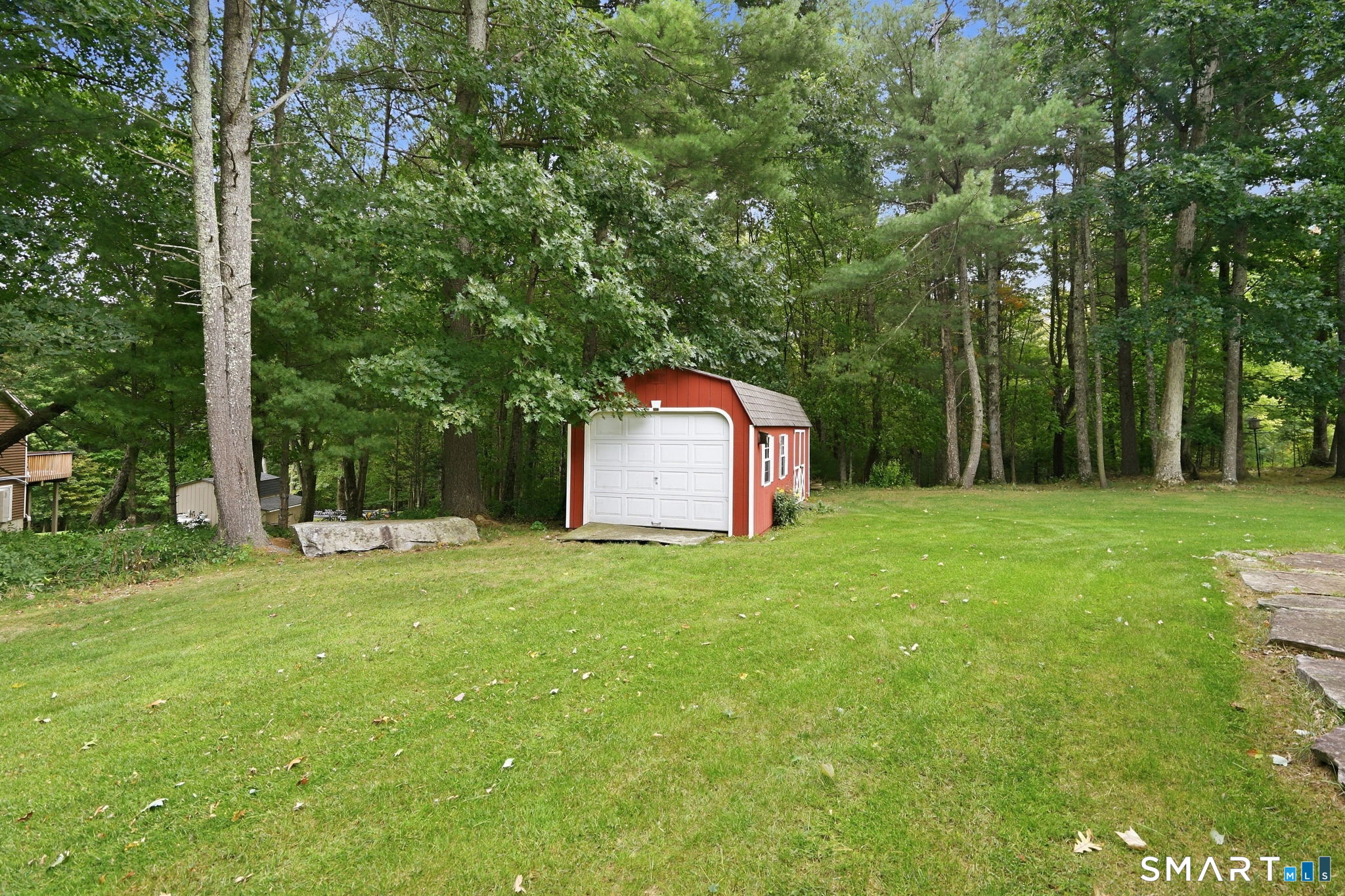 7 Bradway Pond Road Stafford CT 06076
