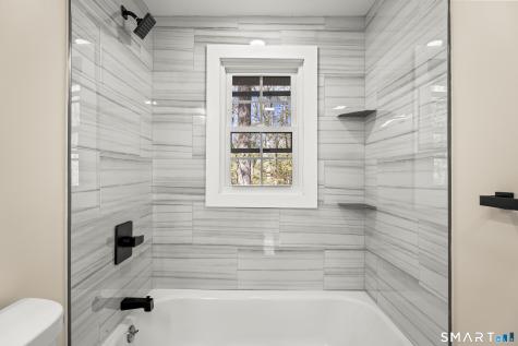 30 Patricia Court Ledyard CT 06335
