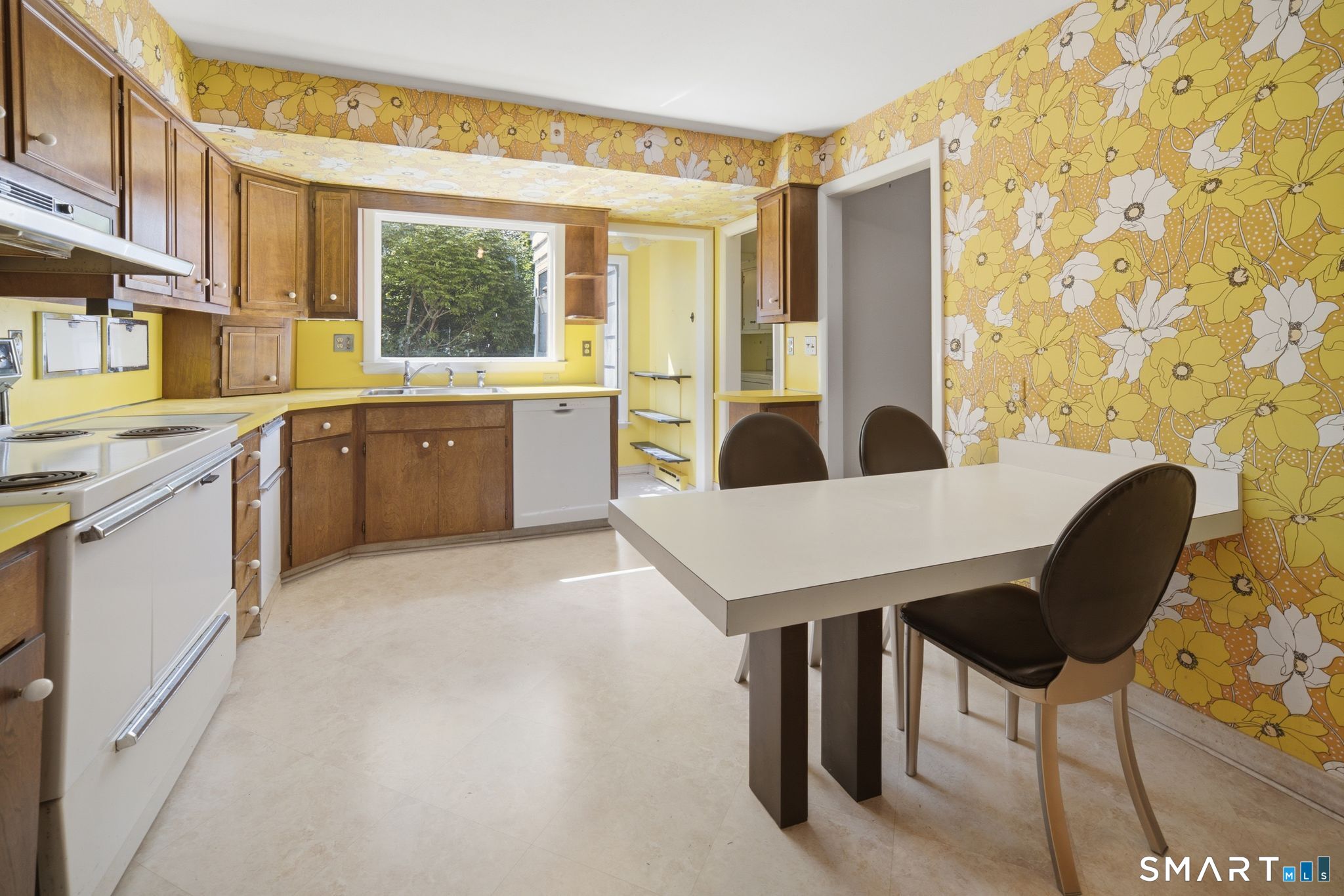 65 Huntington Drive West Hartford CT 06117