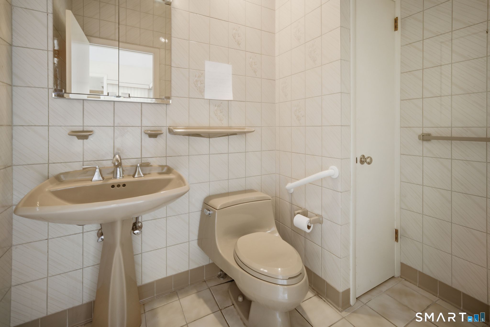 65 Huntington Drive West Hartford CT 06117