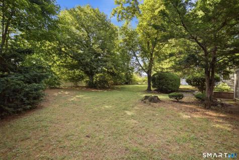 65 Huntington Drive West Hartford CT 06117