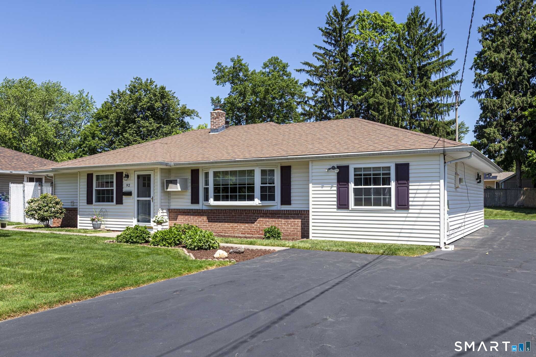 92 Reservoir Road Newington CT 06111