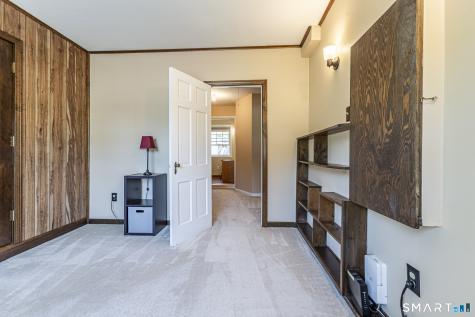 92 Reservoir Road Newington CT 06111