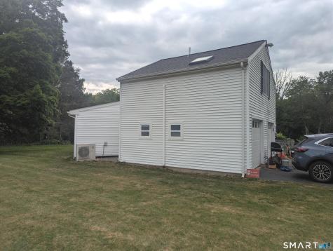 90 Wawecus Hill Road Norwich CT 06360