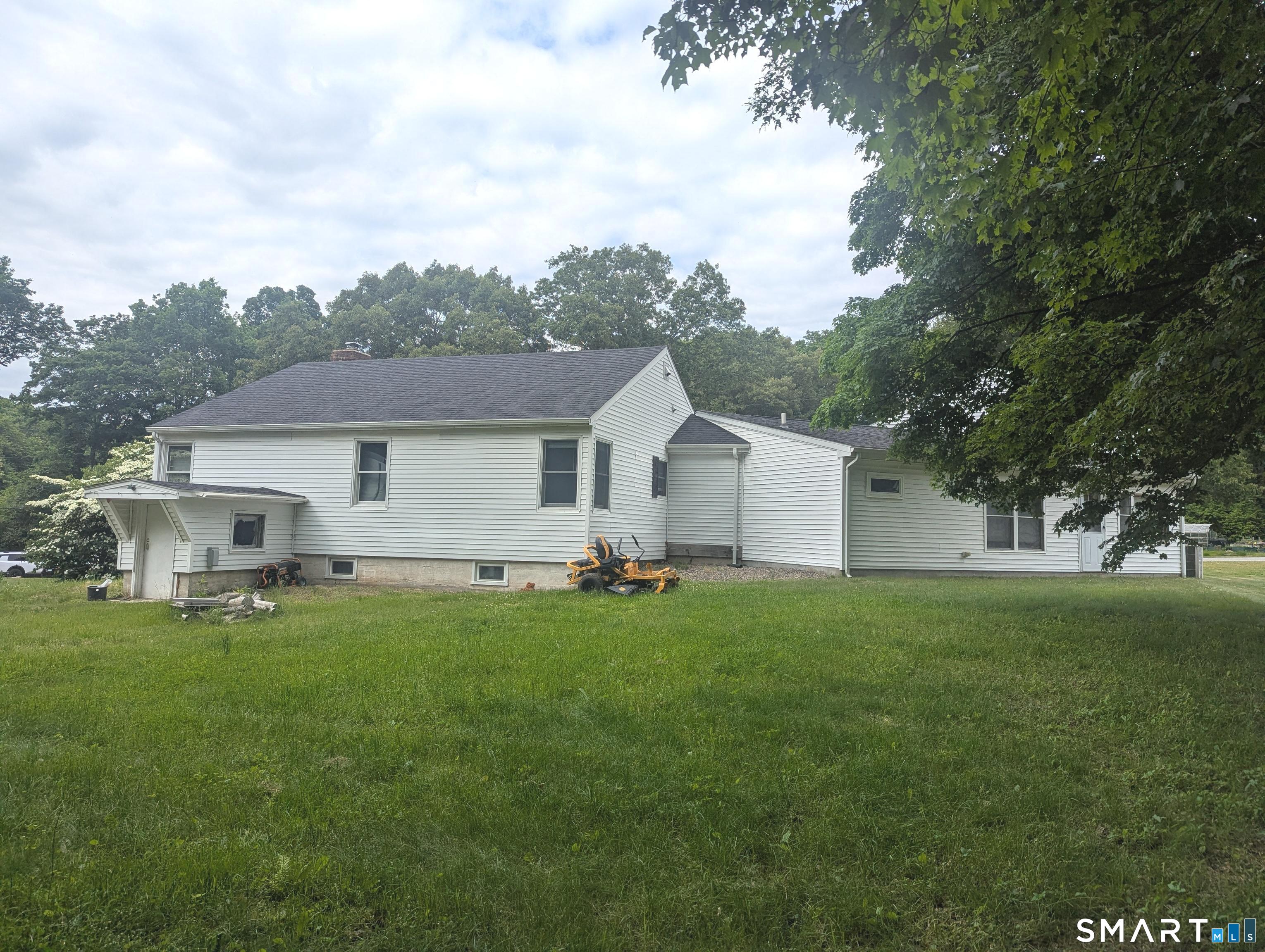 90 Wawecus Hill Road Norwich CT 06360