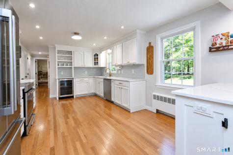 26 Ichabod Road Simsbury CT 06070