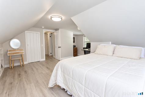26 Ichabod Road Simsbury CT 06070