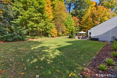 26 Ichabod Road Simsbury CT 06070