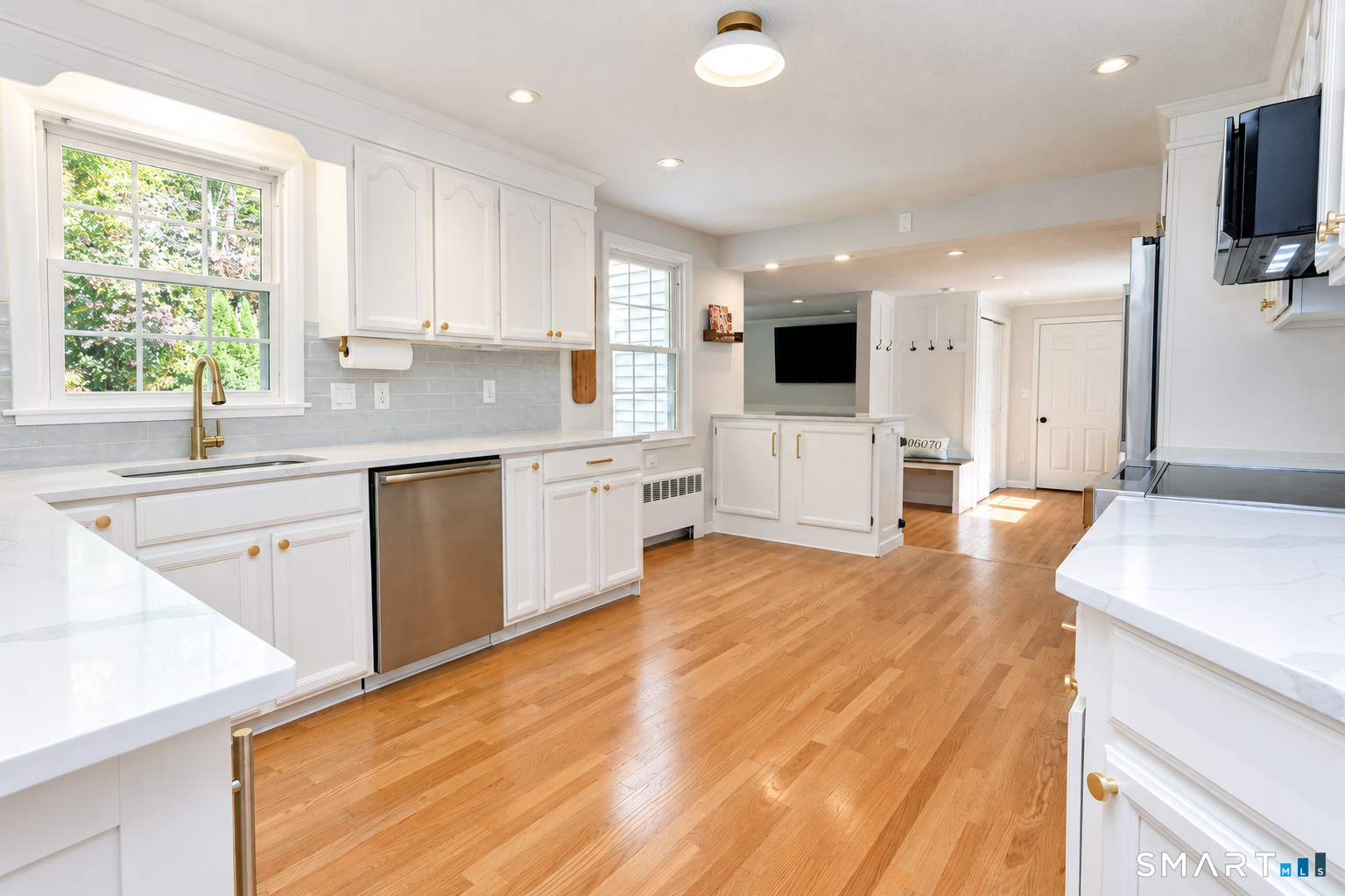 26 Ichabod Road Simsbury CT 06070