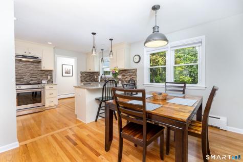 47 Kenwood Road Wethersfield CT 06109
