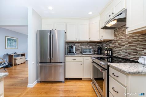 47 Kenwood Road Wethersfield CT 06109