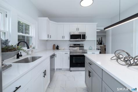 76 Griffin Road East Windsor CT 06016