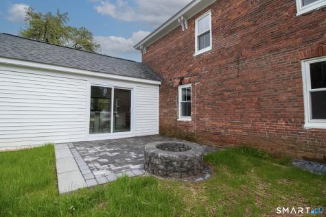 76 Griffin Road East Windsor CT 06016