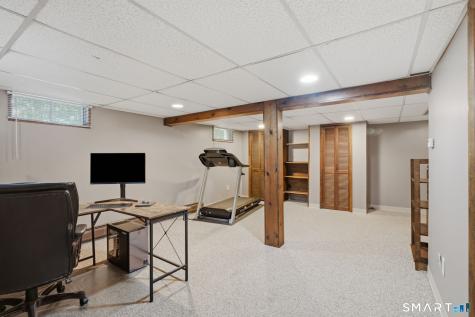 60 Simon Road Enfield CT 06082